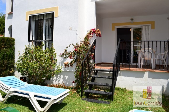 Sale Apartment Nerja with Pool  and  2 Bedrooms 